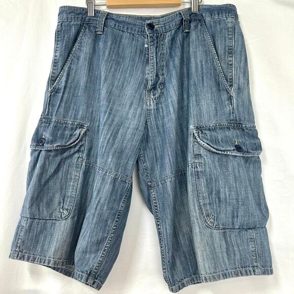 LEVI's Silvertab Mens Lightweight Denim Cargo Shorts Size 34 90s Y2K Skater - Picture 1 of 8